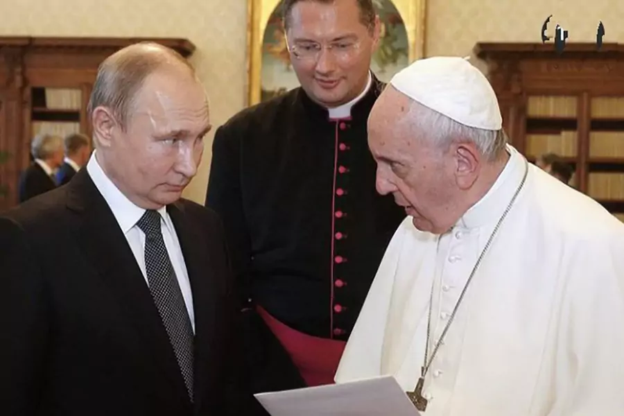 Paus Fransiskus: Hasutan NATO Dapat Memicu Invasi Rusia ke Ukraina